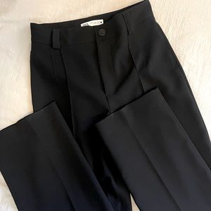 FULL LENGTH ZARA BLACK TROUSERS